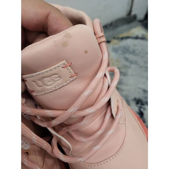 New Peach UGG boots - Picture 6 of 9